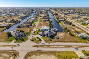 3900 Gulfstream Pkwy, Cape Coral, FL 33993 - Photo 47
