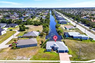 2334 SW Trafalgar Parkway, Cape Coral, FL 33991 - Photo 45