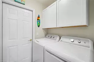 10032 Oakhurst Way, Fort Myers, FL 33913 - Photo 19
