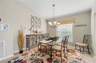 10032 Oakhurst Way, Fort Myers, FL 33913 - Photo 11