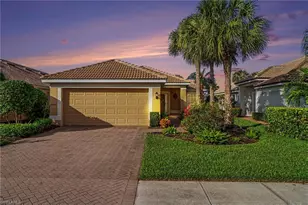 10032 Oakhurst Way, Fort Myers, FL 33913 - Photo 1