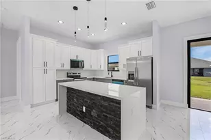 4631 Ida Ave N, Lehigh Acres, FL 33971 - Photo 7