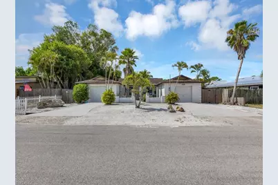 9012 Carolina St, Bonita Springs, FL 34135 - Photo 3