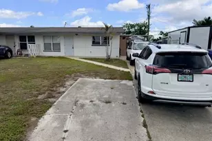 1113 Vineyard St, Lehigh Acres, FL 33936 - Photo 15