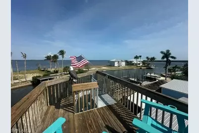 2579 Third St, Matlacha, FL 33993 - Photo 3