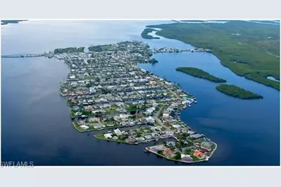 2579 Third St, Matlacha, FL 33993 - Photo 31