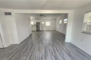2248 Marina Park Dr, Fort Myers, FL 33905 - Photo 5