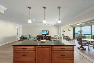 2721 W Gulf Dr, Sanibel, FL 33957 - Photo 17