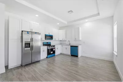 191 Rotonda Blvd W #3, Rotonda West, FL 33131 - Photo 35