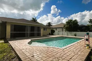 2136 NW 22nd Pl, Cape Coral, FL 33993 - Photo 41