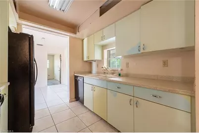 12401 Davis Blvd, Fort Myers, FL 33905 - Photo 11