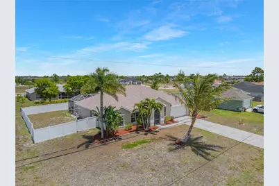 1709 NW 15th Ter, Cape Coral, FL 33993 - Photo 7