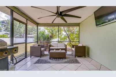 914 SE 28th Ter, Cape Coral, FL 33904 - Photo 27