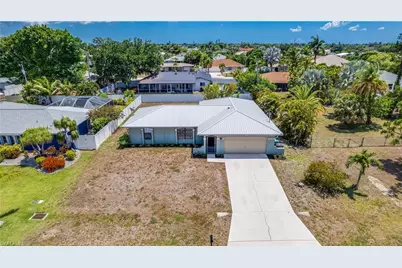 914 SE 28th Ter, Cape Coral, FL 33904 - Photo 29