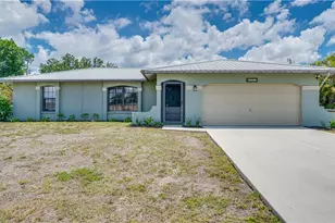 914 SE 28th Terrace, Cape Coral, FL 33904 - Photo 7