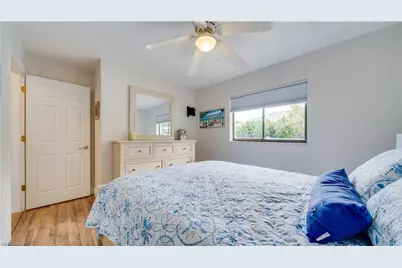 914 SE 28th Ter, Cape Coral, FL 33904 - Photo 23
