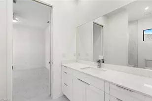 4233 Jacaranda Pkwy W, Cape Coral, FL 33993 - Photo 23