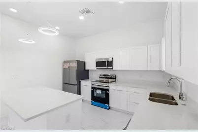 4233 Jacaranda Pkwy W, Cape Coral, FL 33993 - Photo 11