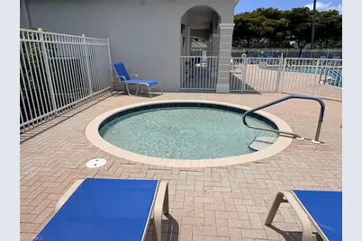 8162 Pacific Beach Dr, Fort Myers, FL 33966 - Photo 25