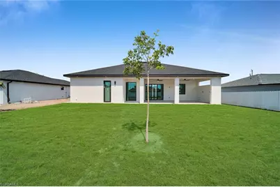 1226 NE Juanita Pl, Cape Coral, FL 33909 - Photo 35