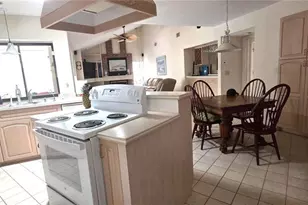 5869 Tallowood Cir, Fort Myers, FL 33919 - Photo 5