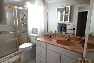 5869 Tallowood Cir, Fort Myers, FL 33919 - Photo 25