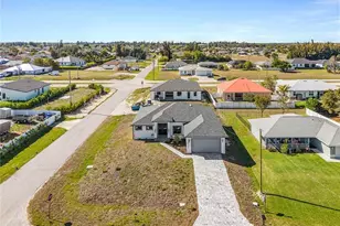 1900 NW Embers Terrace, Cape Coral, FL 33993 - Photo 3