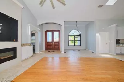 28505 Sombrero Dr, Bonita Springs, FL 34135 - Photo 7