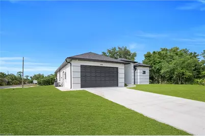 506 W 5th St, Lehigh Acres, FL 33972 - Photo 7