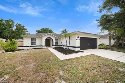 15624 Sunny Crest Ln, Fort Myers, FL 33905 - Photo 3