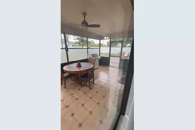 246 SE 7th St, Cape Coral, FL 33990 - Photo 13