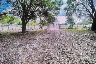820 N Romero St, Clewiston, FL 33440 - Photo 5