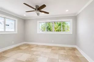 912 Dolphin Dr, Cape Coral, FL 33904 - Photo 15