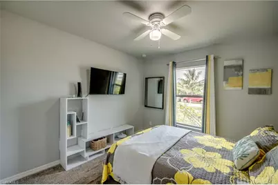 1725 NE 23rd St, Cape Coral, FL 33909 - Photo 19
