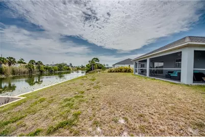 1725 NE 23rd St, Cape Coral, FL 33909 - Photo 31