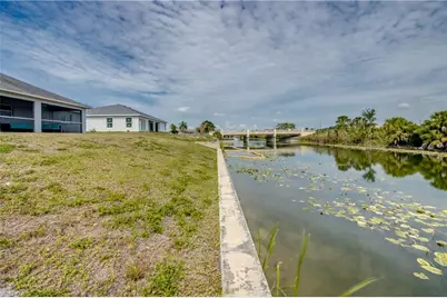 1725 NE 23rd St, Cape Coral, FL 33909 - Photo 29