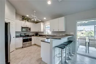 1725 NE 23rd St, Cape Coral, FL 33909 - Photo 11