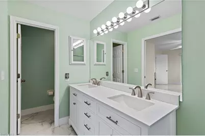 3824 SW 10th Pl, Cape Coral, FL 33914 - Photo 11
