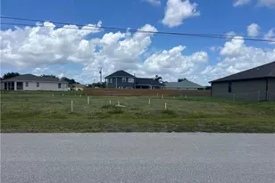 515 SE 11th St, Cape Coral, FL 33990 - Photo 1