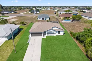 4216 NE 20th Pl, Cape Coral, FL 33909 - Photo 27