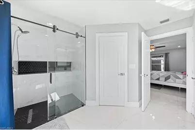 4216 NE 20th Pl, Cape Coral, FL 33909 - Photo 19