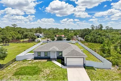 910 Richmond Ave N, Lehigh Acres, FL 33972 - Photo 45