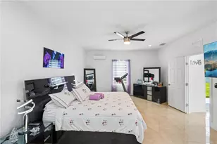 910 Richmond Ave N, Lehigh Acres, FL 33972 - Photo 27