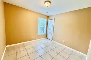 635 Hawthorne Ave S, Lehigh Acres, FL 33974 - Photo 9