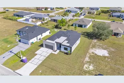 3924 NW 38th St, Cape Coral, FL 33993 - Photo 5