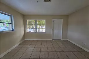 423 Morgan Cir S, Lehigh Acres, FL 33936 - Photo 5
