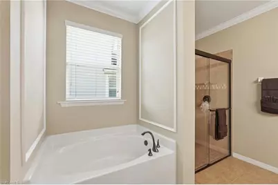 2506 Blackburn Cir, Cape Coral, FL 33991 - Photo 23
