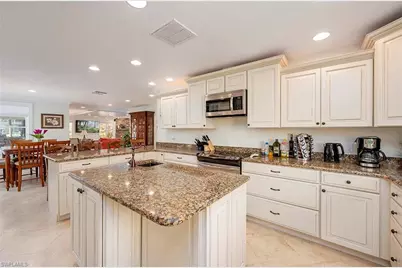 5208 SW 8th Ct, Cape Coral, FL 33914 - Photo 7