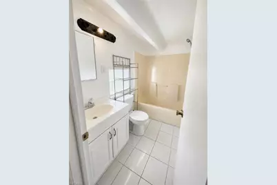 2204 Coronet St, Fort Myers, FL 33907 - Photo 11