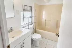2204 Coronet St, Fort Myers, FL 33907 - Photo 11